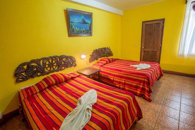 Hoteles Kakchiquel ปานาคาเชล ภายนอก รูปภาพ
