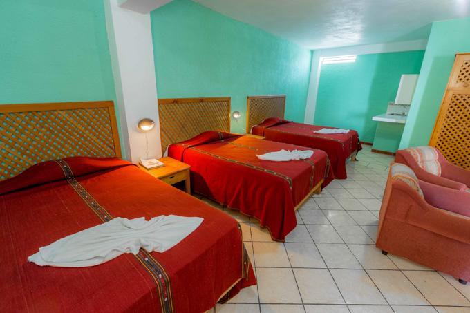 Hoteles Kakchiquel ปานาคาเชล ภายนอก รูปภาพ
