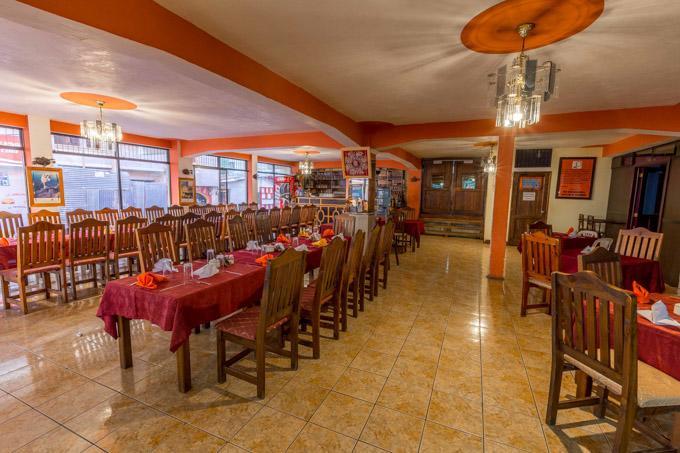 Hoteles Kakchiquel ปานาคาเชล ภายนอก รูปภาพ