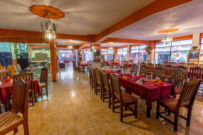 Hoteles Kakchiquel ปานาคาเชล ภายนอก รูปภาพ